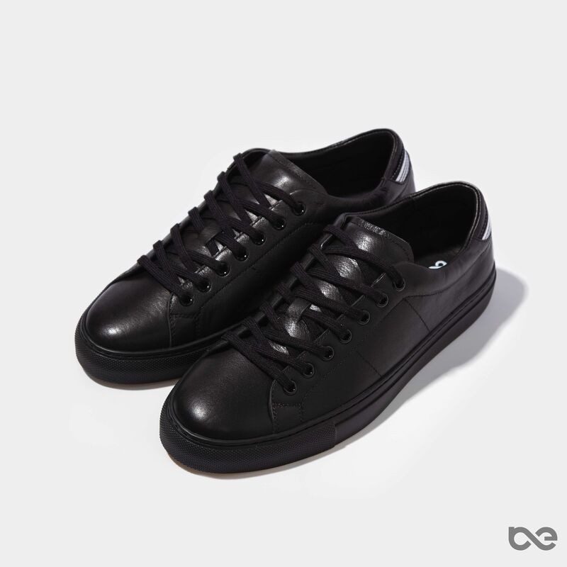 Giày thể thao nam Bentoni - 3Line Sneaker NDT0302DE2101709 (Đen - FS)