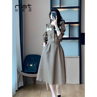 Sét kiểu chân váy dài
