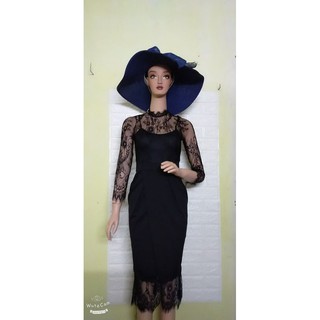 Đầm và sét váy sai S người lớn