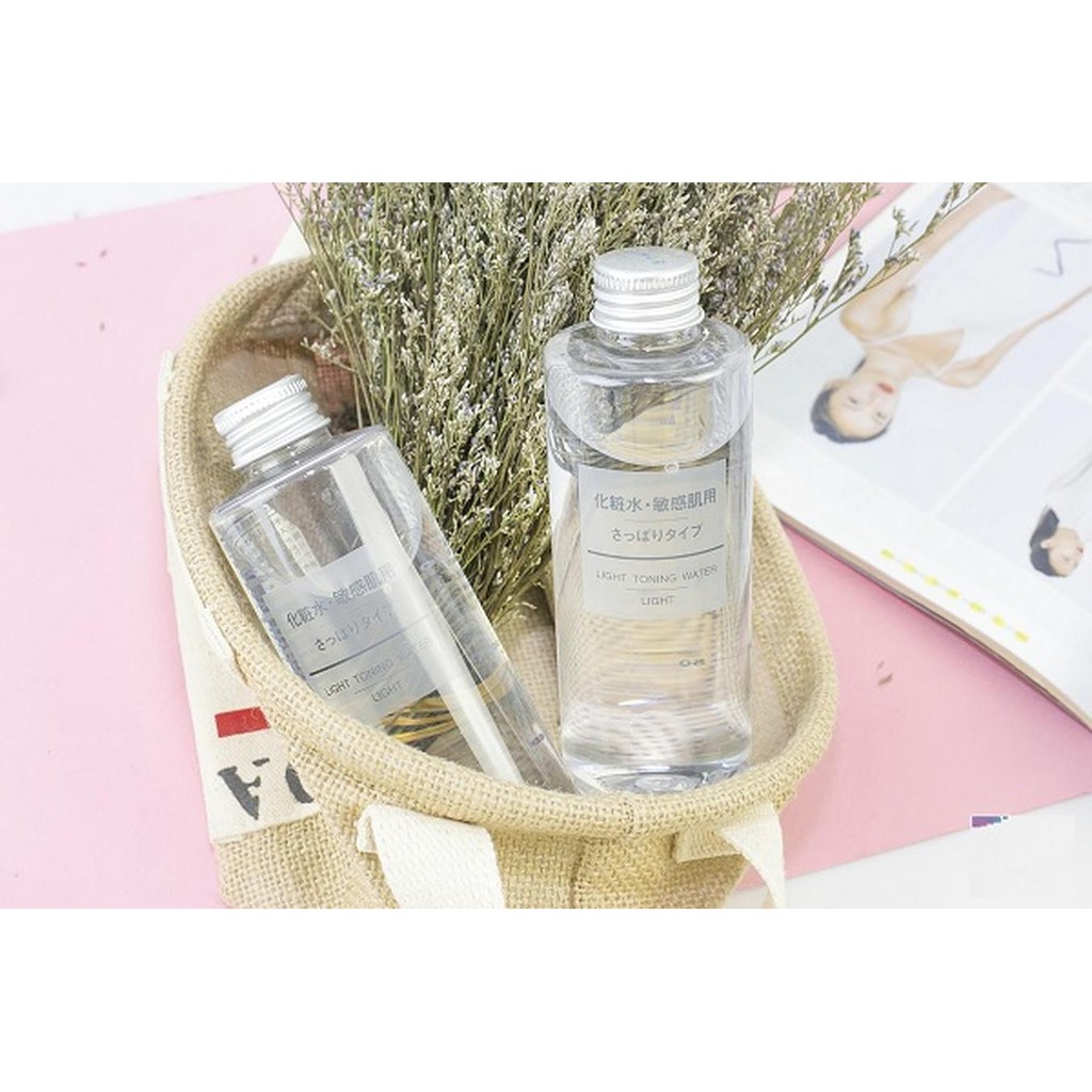 Nước Hoa Hồng Dưỡng Ẩm, Cân Bằng Da Muji Light Toning Water 200ml Nội Địa Nhật Cho Da Dầu, Da Khô, Da Nhạy Cảm | BigBuy360 - bigbuy360.vn