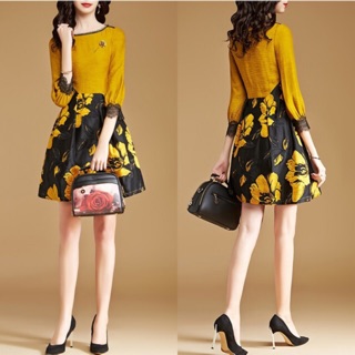 Đầm xoè phối hoa cổ tròn tay lửng xếp ly size S M L XL