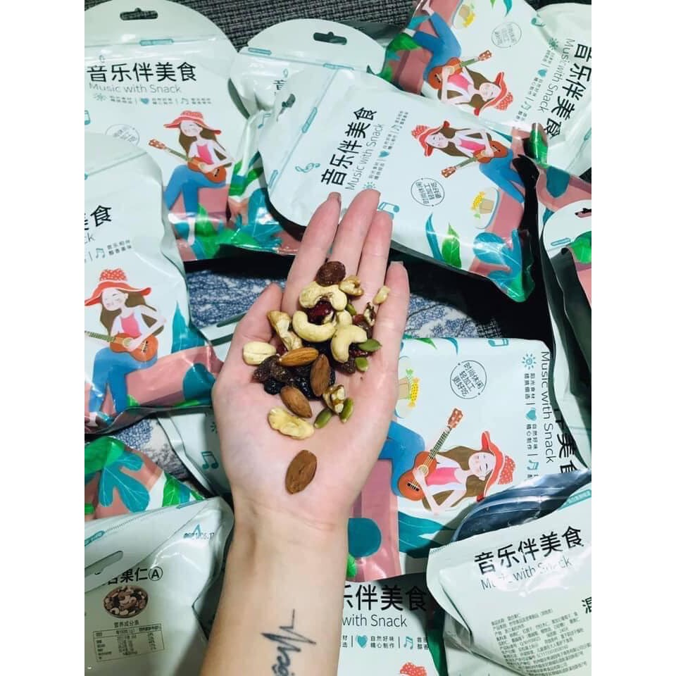 Hạt dinh dưỡng mix trái cây sấy giảm cân 500g - 12 loại hạt ăn vặt