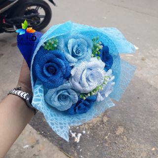Bó hoa giấy nhún