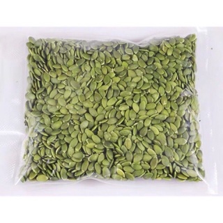 100 g hạt bí xanh sống,dùng làm bánh keo.