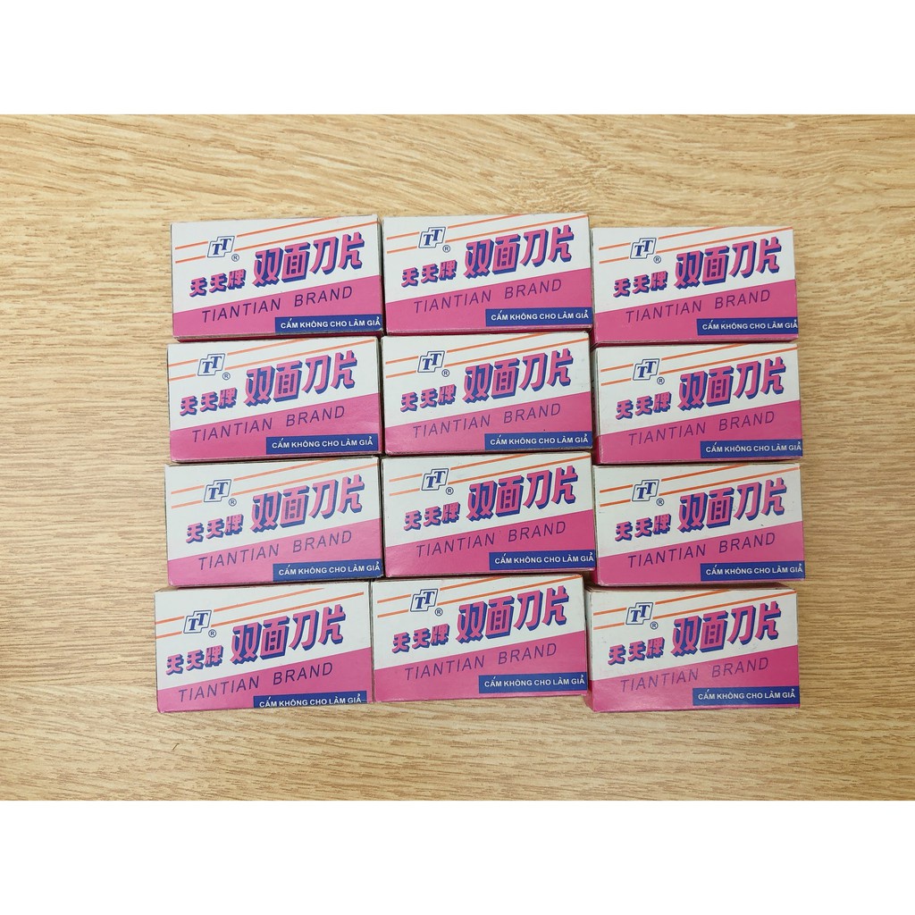 Lưỡi Lam Đen TianTian Loại 1, hộp 10 cái