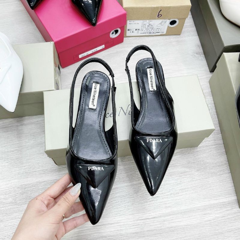 TM(ẢNH THẬT) Sandal Bệt Prada Đế Chống Trơn Da Mềm Êm Fullbox Cao Cấp