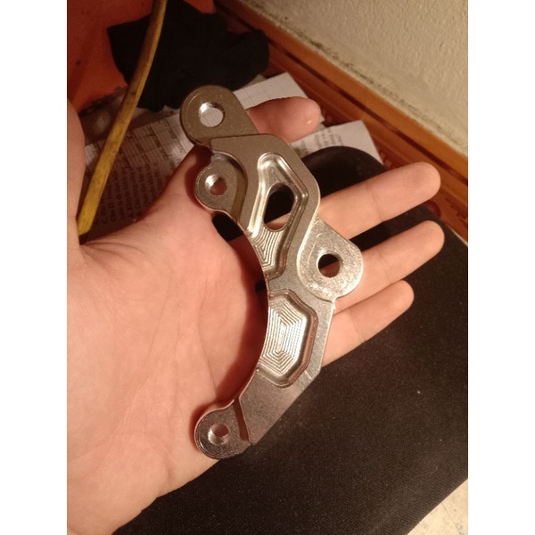 pat trước exciter 150 gắn heo brembo 2 pis size 260