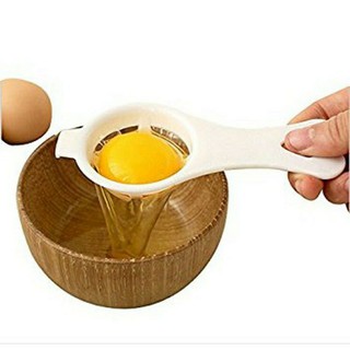 Dụng Cụ Tách Lòng Đỏ Trứng Gà Tiện Dụng