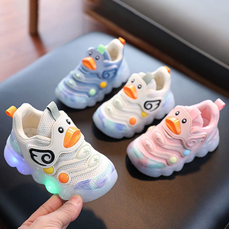 Giày Thể Thao Đế Mềm Có Đèn Led Phong Cách Hàn Quốc Cho Bé Trai Và Bé Gái