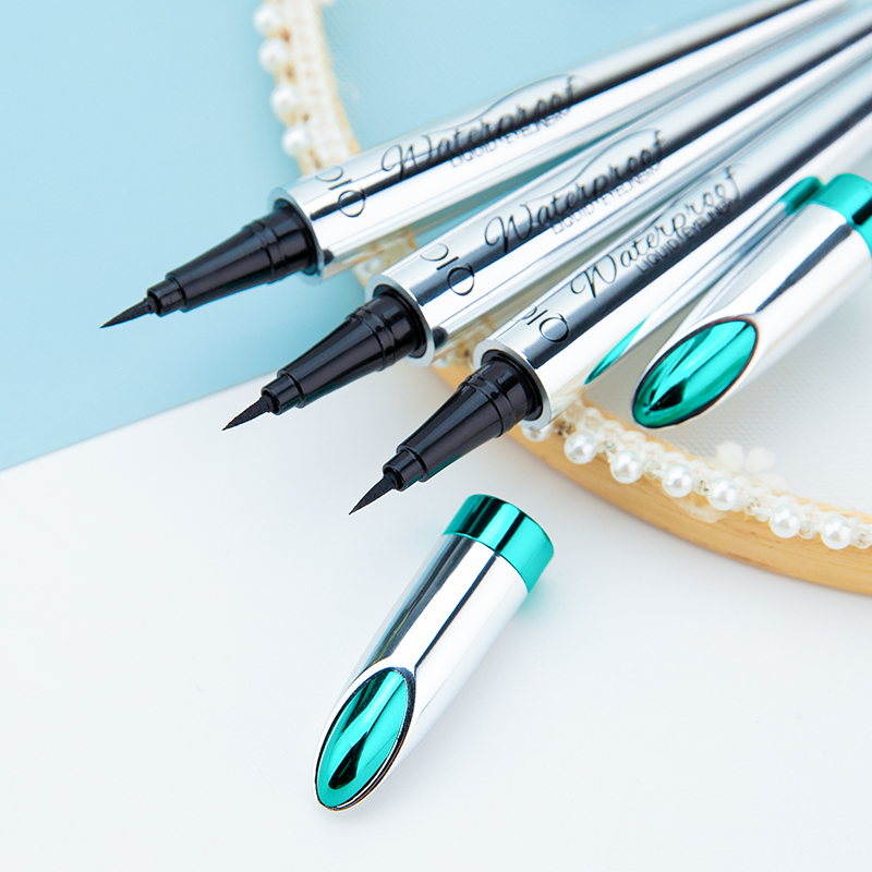 [Hàng mới về] Bút kẻ mắt đầu mảnh QIC thích hợp cho người mới sử dụng | BigBuy360 - bigbuy360.vn