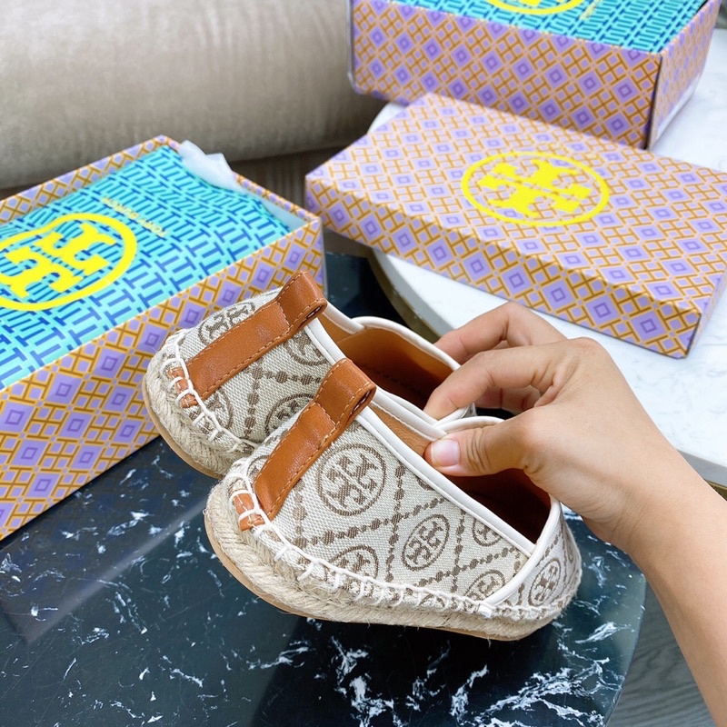 Giày Đế Cói hoa văn