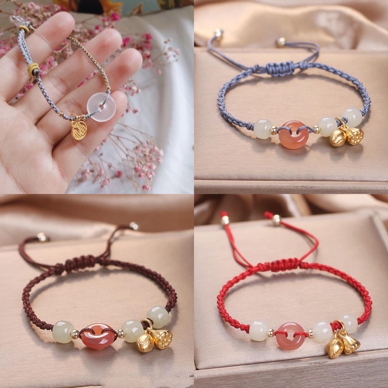 Vòng tay dây tết ngọc bình an - Miêu Quán