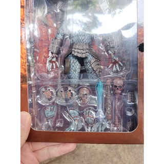 Mô hình NECA Ultimate Warrior Predator có sẵn