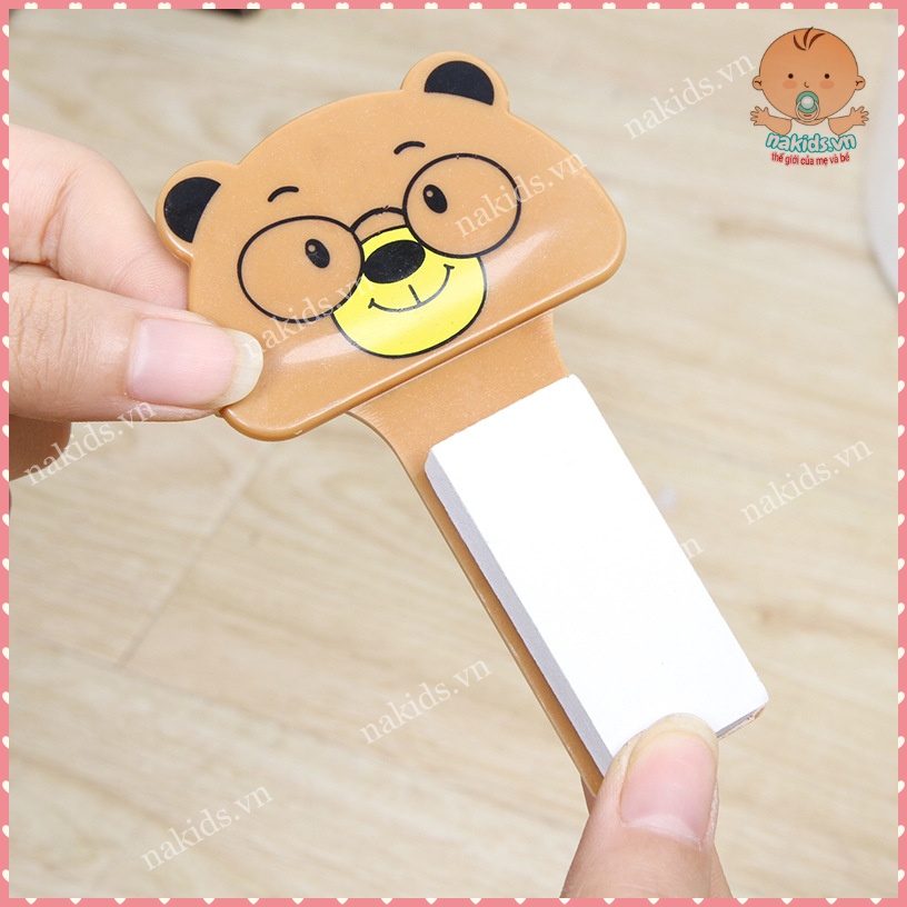 Miếng Nhựa Lật Nắp Bồn Cầu, Miếng Gạt Nắp WC Hình Thú Tránh Vi Khuẩn Tay
