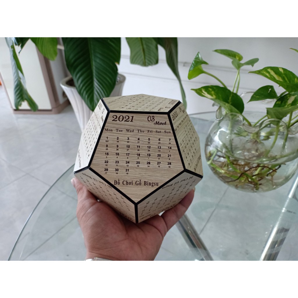 Lịch gỗ để bàn Lịch gỗ 2022