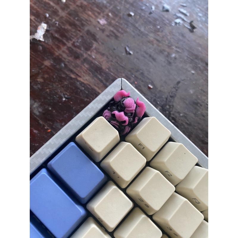 Keycap artisan bò clone