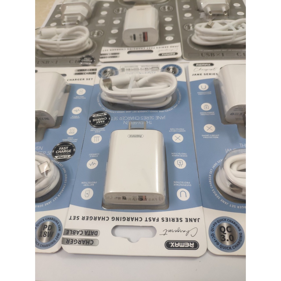 Củ sạc nhanh Remax RP-U37 QC3.0+PD 18W  tặng kèm dây sạc