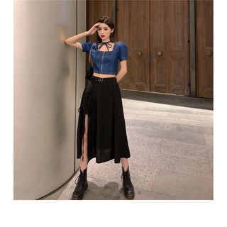 Chân váy dài xẻ tà