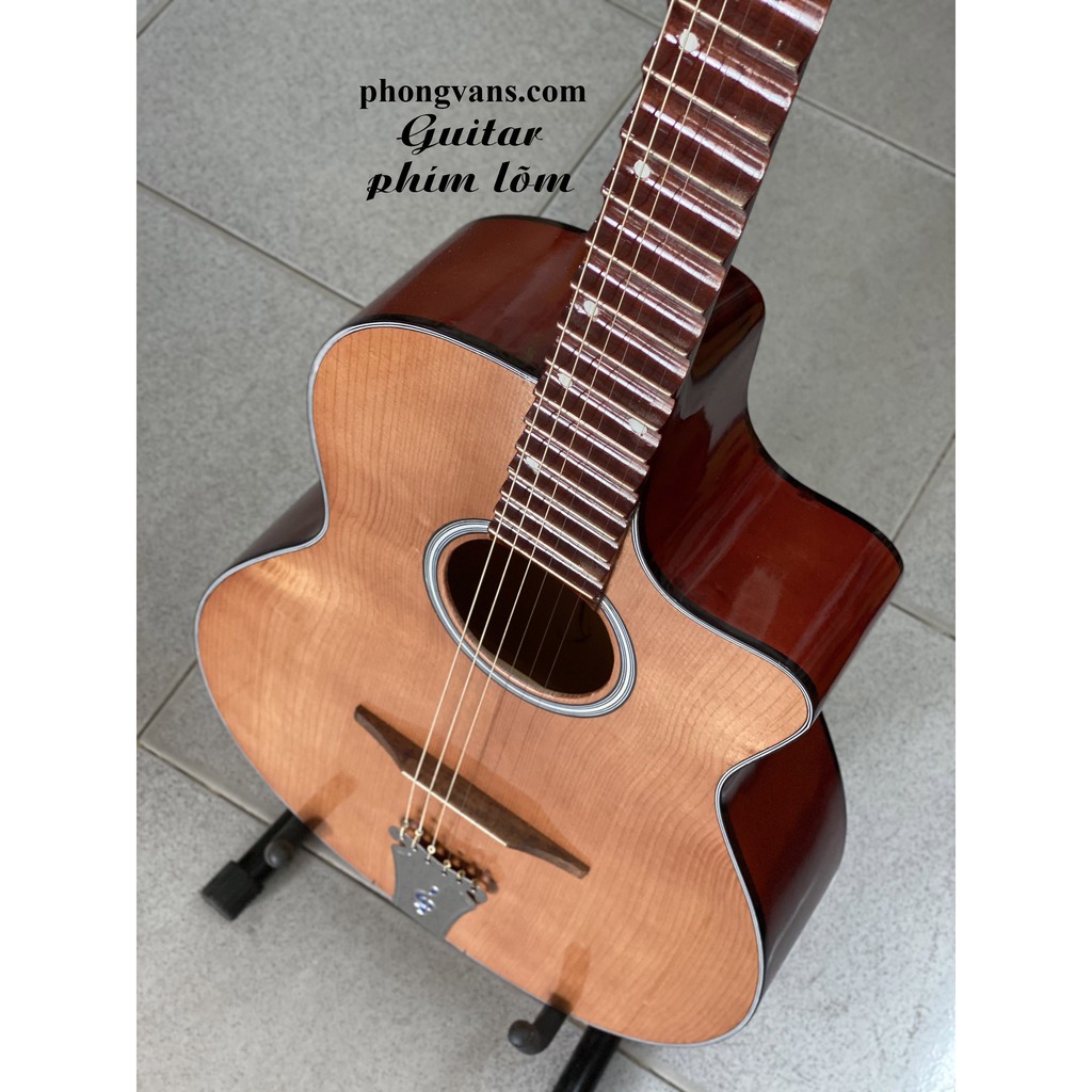 Đàn guitar thùng phím lõm chơi vọng cổ cải lương