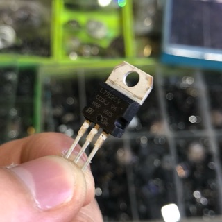 [VM] - 5 con ic ổn áp L7912.