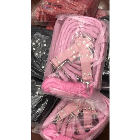 Phụ kiện hóa trang chụp ảnh vui vẻ 10 món tiện dụng | BigBuy360 - bigbuy360.vn