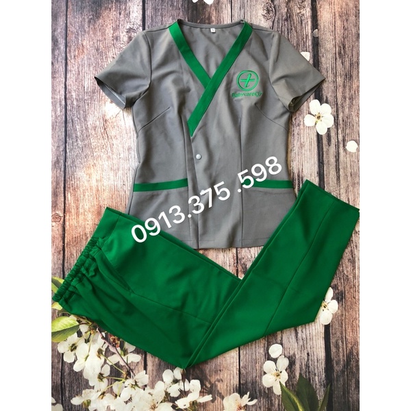 Đồng phục spa kèm thêu logo