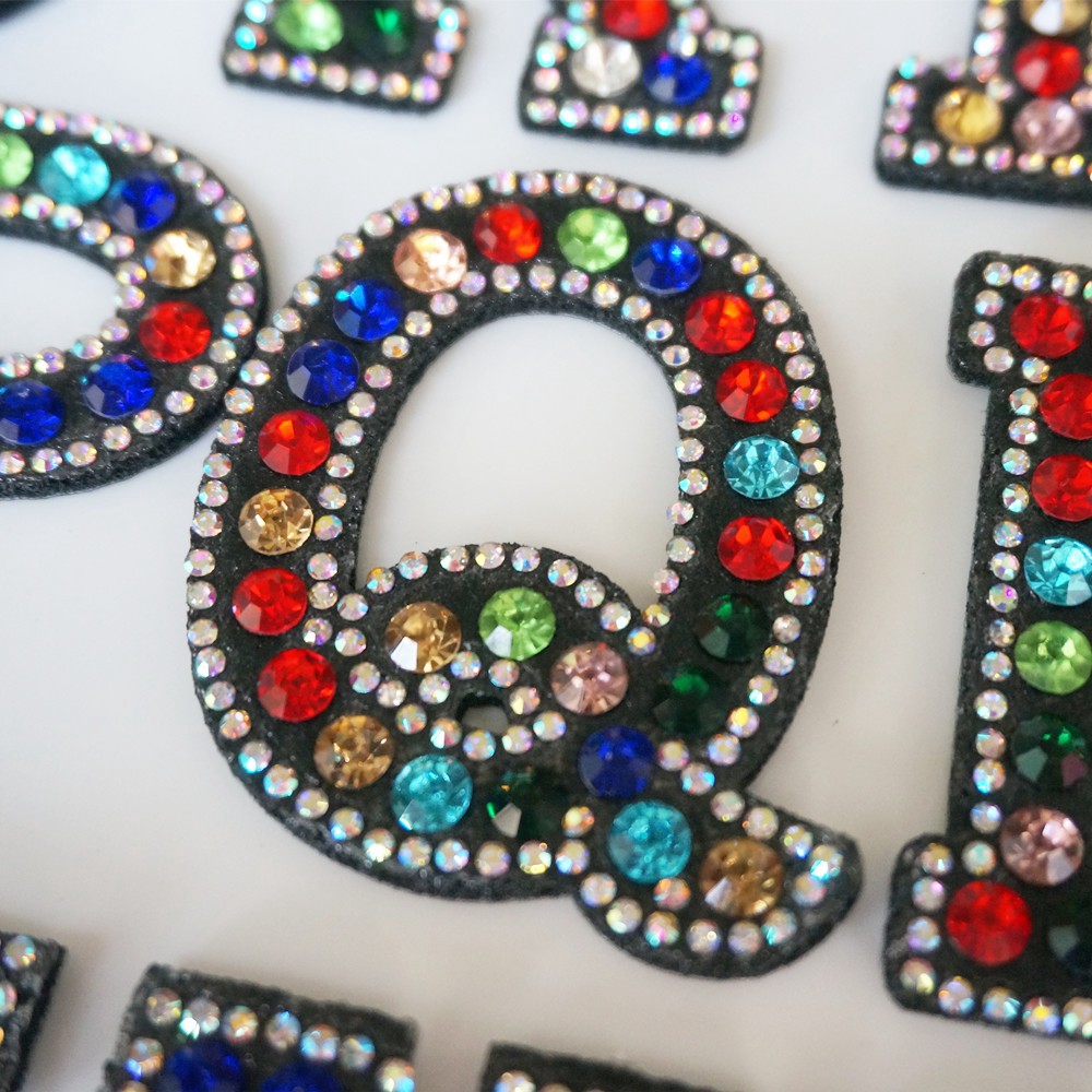 Az Miếng Dán Ủi Quần Áo / Mũ / Túi Xách Hình Chữ Cái Tiếng Anh Đính Đá Nhiều Màu Sắc diy