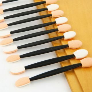 Một Bộ 10 Cây Cọ Đánh Phấn Mắt
