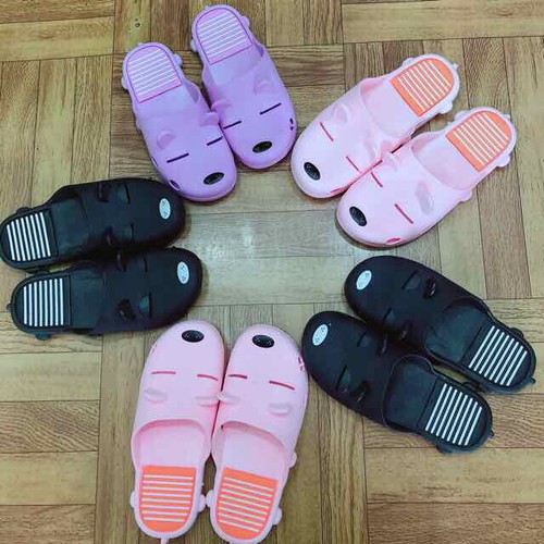 DÉP SỤC LỢN NHỰA DẺO