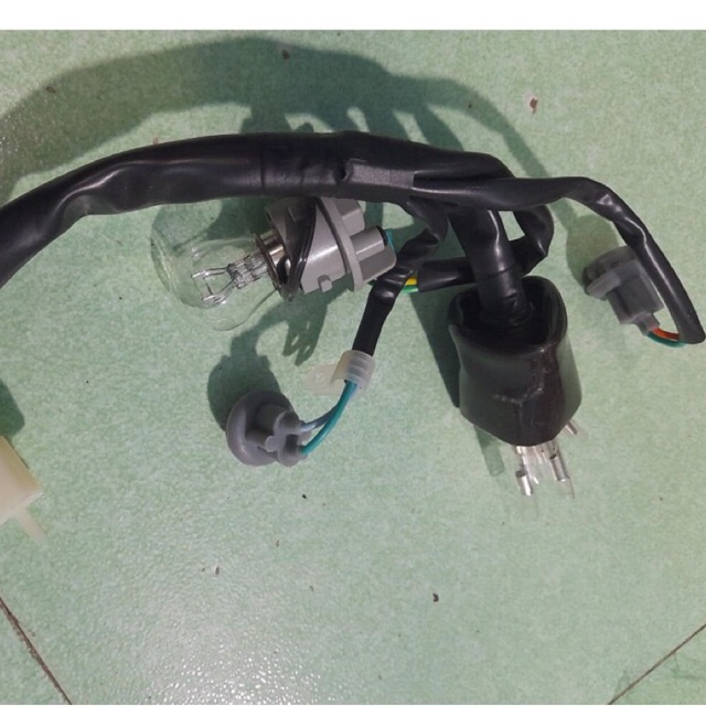 Đui đèn hậu các dòng xe ga và xe số - đèn hậu exciter