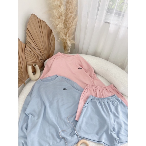 SET ÁO SWEATER CỔ TRÒN + SHORT HAI MÀU