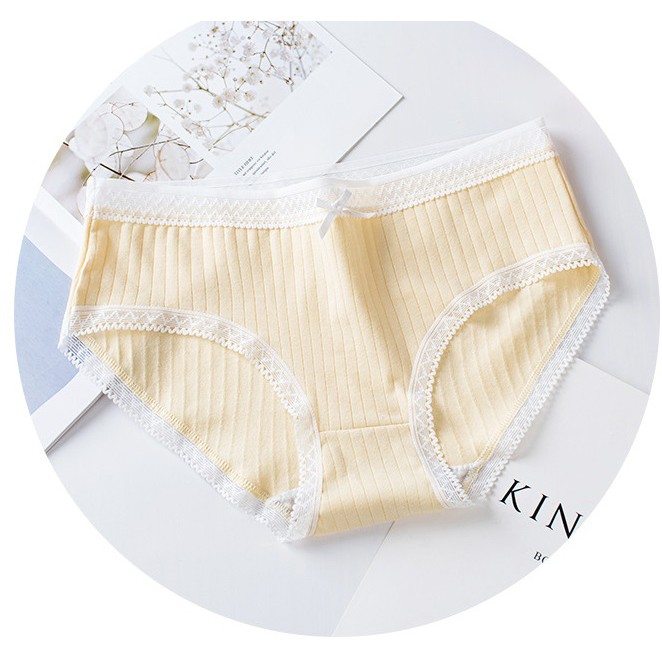 Quần lót phối nơ nhỏ