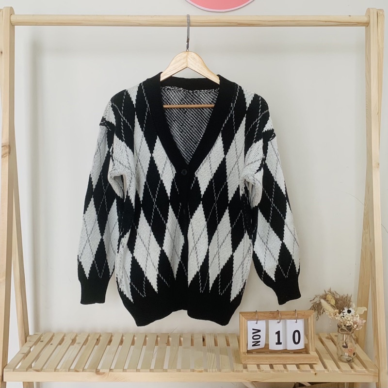 Áo Khoác Cardigan Len Nữ Kẻ Sọc Caro Kim Cương Đen Trắng, Cadigan Len Dày Phong Cách Hàn Quốc, Labibi | BigBuy360 - bigbuy360.vn