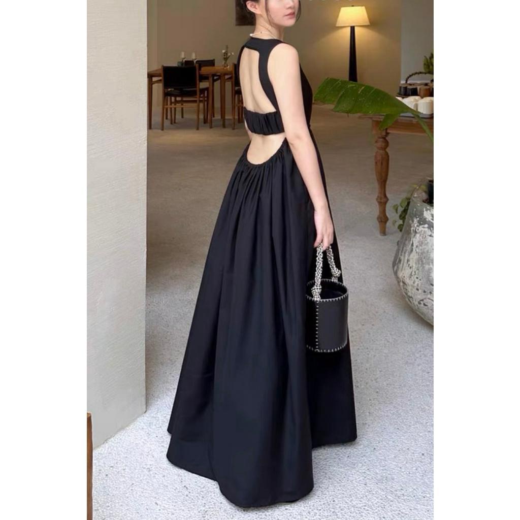 Đầm Maxi dáng xòe sát nách hở lưng chất Lụa thoáng mát , sang trọng