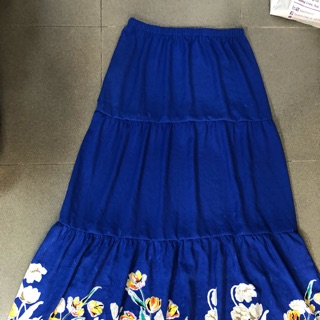 Váy Maxi thêm bông chân 250k