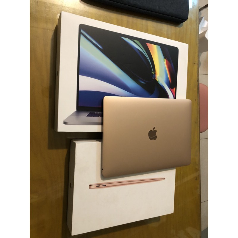 Bán APPLE MACBOOK AIR RETINA 2019 MVFM2 zin đẹp 99.999% full box