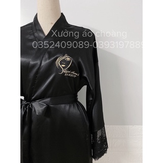 áo choàng lụa phối ren tay makeup-salon-spa-studio