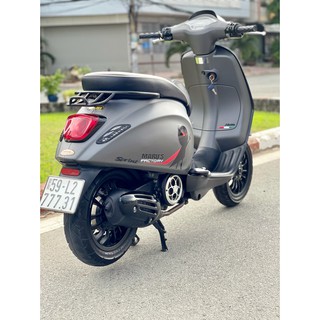 Tem Vespa Sprint đen bóng full bộ