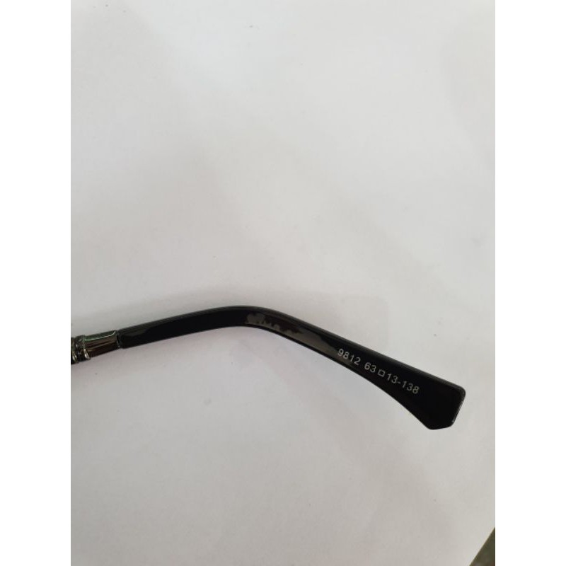 Kính mát EMPORIO ARMANI 9812 mắt polarized của Italy