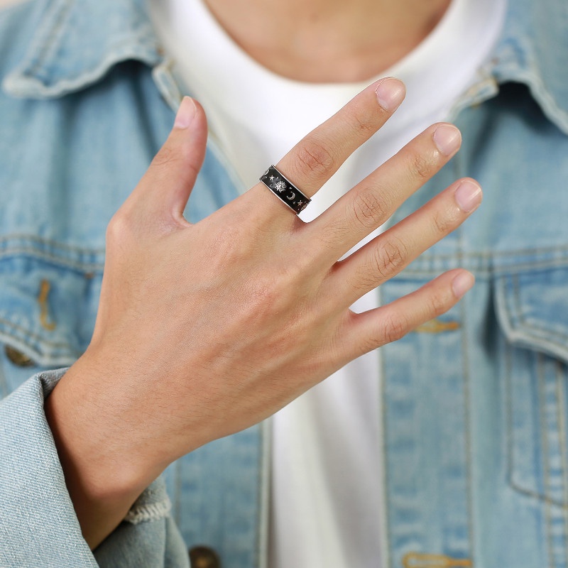 Nhẫn Nam Hình Trăng Sao Titan Ko Đen TT 4221