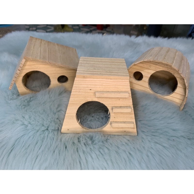 Nhà gỗ tự nhiên đáng yêu cho pet nhỏ