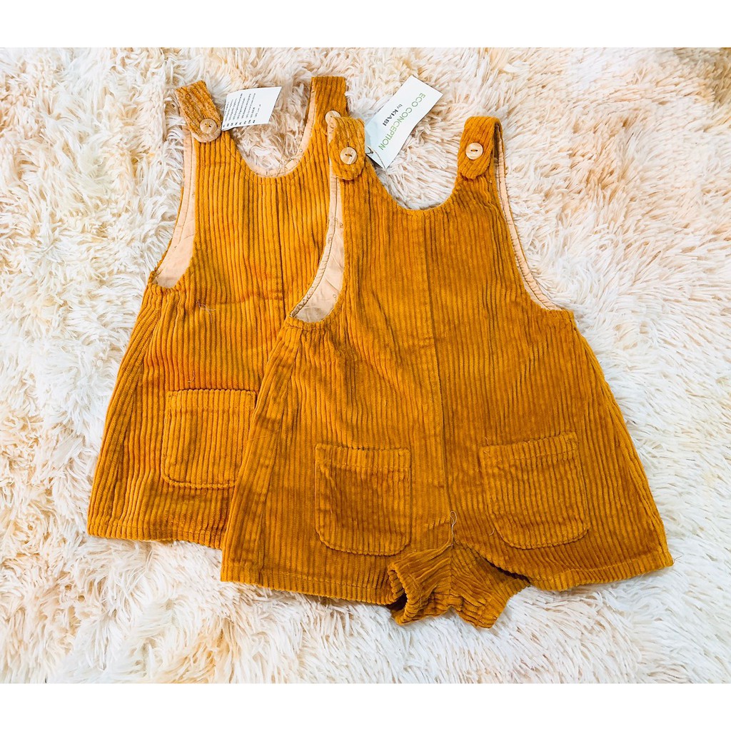 Yếm nhung Kiabi dễ thương cho bé