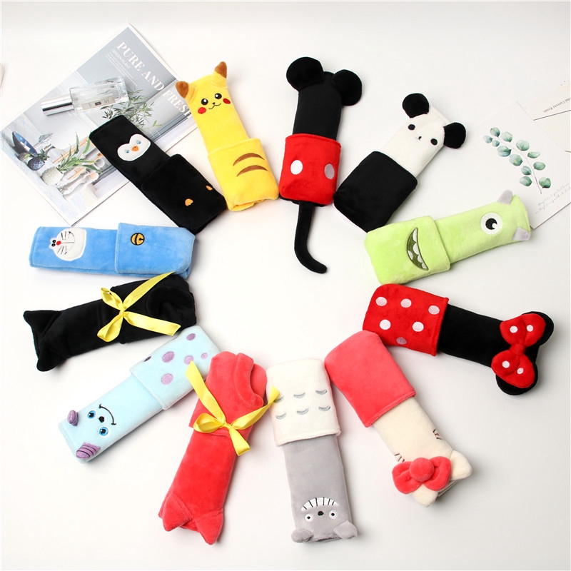 Đệm Bọc Dây Đai An Toàn Xe Hơi Hình mickey / hello kitty Bằng Lông Nhung Cho Bé