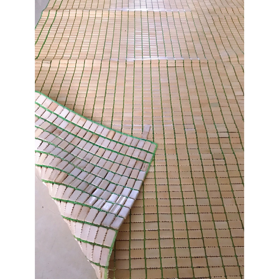 Chiếu trúc Quế Lâm hạt vàng, trúc hạt dày như hình rộng 140cm dài 200cm, hàng Việt Nam cao cấp, sản phẩm như hình shop c