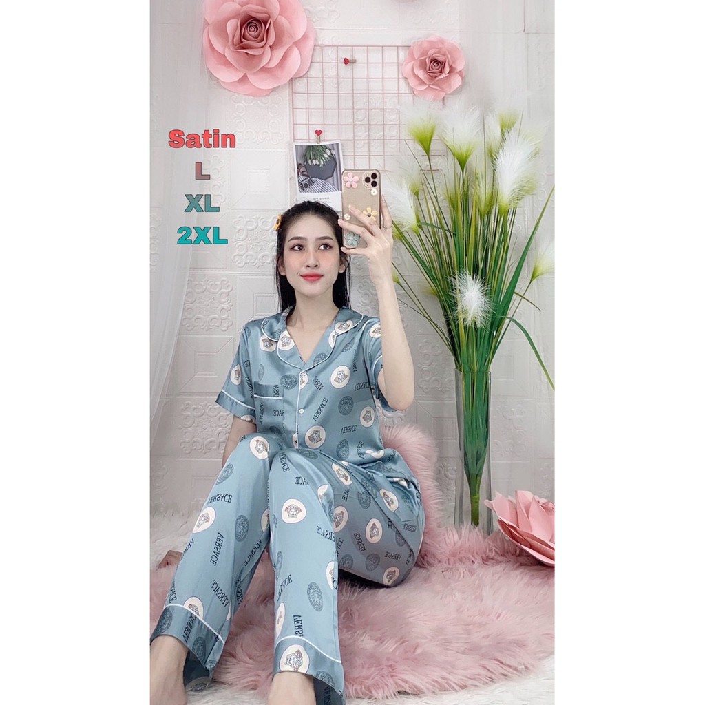 ĐỒ BỘ PIJAMA LỤA SATIN IN HÌNH QUẦN DÀI TAY NGẮN | BigBuy360 - bigbuy360.vn