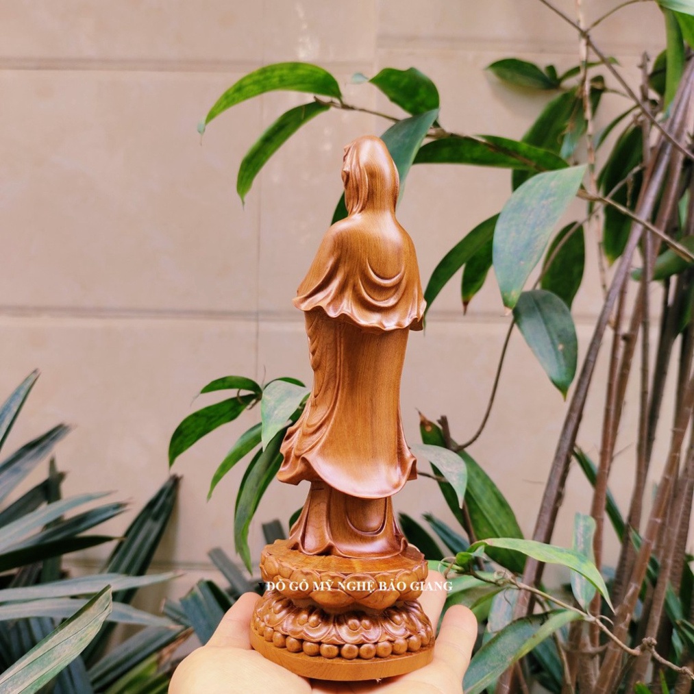 [GIA RE] Tượng phật đại thế chí bồ tát bằng gỗ có mùi thơm cao 20 cm
