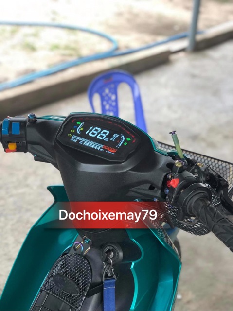 Đồng hồ điện tử Ducati gắn cho Sirius kèm bợ cổ