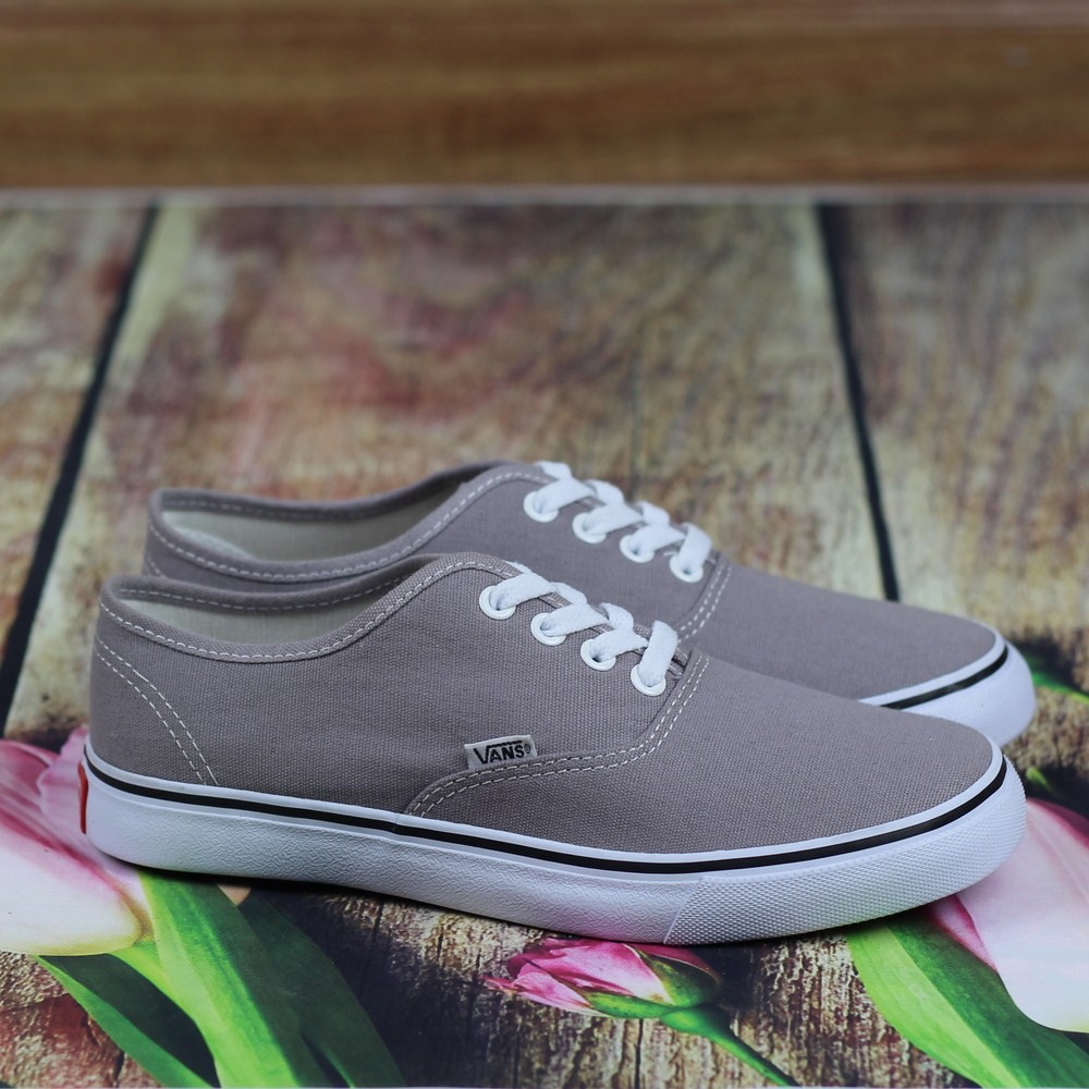 Giày Sneaker Vnss Classic Nam Màu Xám