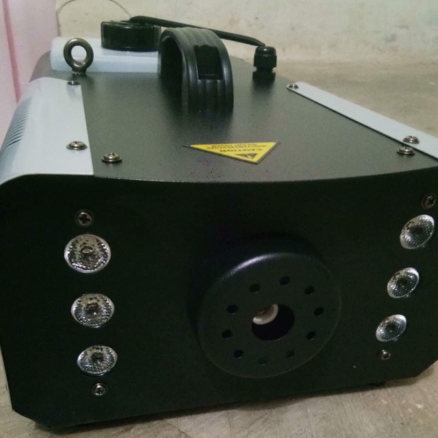 MÁY KHÓI LED 2000w
