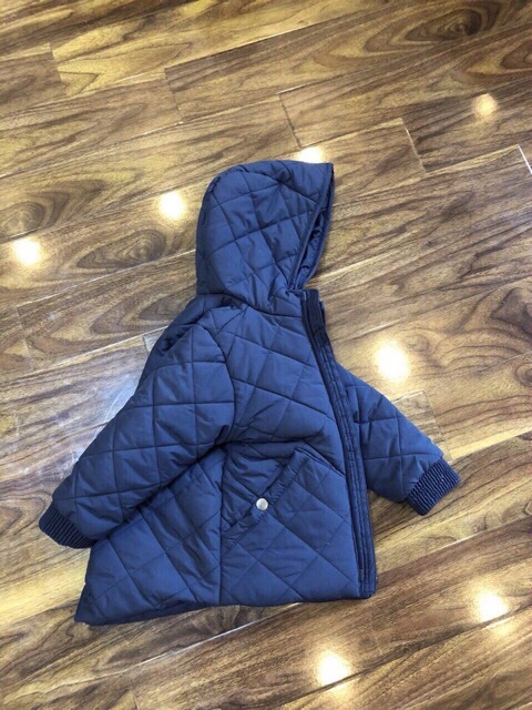 Áo khoác trần trám zara